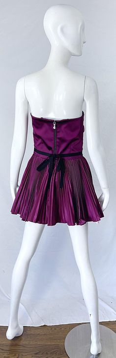 Yves Saint Laurent S/S 2012 Stefano Pilati Purple Silk Taffeta Mini Dress or Top For Sale at 1stDibs Purple Silk Mini Dress For Evening, Fitted Purple Pleated Mini Dress, Stefano Pilati, Mini Strapless Dress, Lurex Dress, Off Shoulder Gown, Black Knit Dress, French Fashion Designers, Silk Taffeta