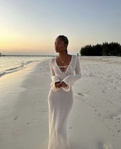 Vacay Aesthetic Outfits, Beach Outfits Women Dresses, Cabo San Lucas Outfits, Bali Outfit, Cute Beach Outfits, Vacay Fits, Holiday Outfits Summer, Beach Party Outfits, Holiday Fits