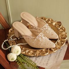 Beige Pointed Toe Mules For Party, Summer Wedding Mules With Pointed Toe, Beige Block Heel Mules For Party, Elegant Cream Mules With Low Heel, Elegant Cream Low Heel Mules, Summer Wedding Pointed Toe Mules, Summer Wedding High Heel Mules, Elegant Summer Wedding Mules, Elegant Cream Mules For Party