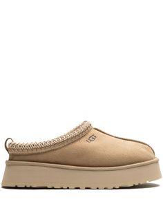 UGG Tazz "Mustard Seed" Slippers - Farfetch Beige Leather Platform Slippers With Round Toe, Beige Leather Slip-on Platform Slippers, Beige Leather Slippers With Textured Sole, Beige Slip-on Slippers With Textured Sole, Beige Leather Slip-ons With Textured Footbed, Womens Tall Black Boots, Ugg Tazz Slippers, Slipper Outfit, Tazz Slippers