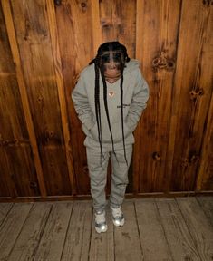 Dark Oatmeal Essentials Hoodie Outfit, Gray Essentials Hoodie Outfit, Grey Essentials Hoodie Outfit, Essentials Hoodie Outfit, Essentials Clothing, Gray Instagram, Essentials Hoodie, Baggy Clothes, Fear Of God Essentials