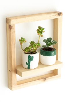 floating wood wall shelf summer small space room decorsa Minimalist Floating Shelves, Home Oasis, Shelf Designs, Floating Plants, Plant Shelf, Pinterest Home, Wood Wall Shelf, Summer Home Decor, Plant Shelves