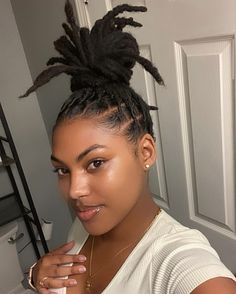 Loc Headband Styles, Faux Locs Hairstyles, Loc Journey, Pigtail Hairstyles, Hair Twist Styles, Pretty Braided Hairstyles, Dreadlock Hairstyles