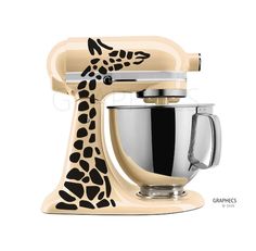 an image of a giraffe design on the side of a kitchen aid mixer