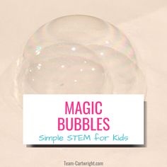 How To Make DIY Magic Unpoppable Bubbles - Team Cartwright Unpoppable Bubbles, Magic Bubbles, Bubble Diy, Bubble Recipe, Bubble Activities, Homemade Bubbles, Diy Science Experiments, Summer Science