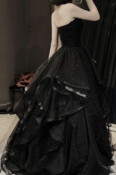 Black tulle long ball gown dress black evening dress sold by Little Cute on Storenvy Formal Dresses Black, Prom Dress Black, Black Evening Dress, Strapless Evening Dress, Black Prom Dress, Black Party Dresses, Long Evening Gowns, Maxi Gown Dress, Ball Gowns Evening