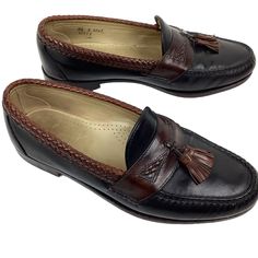 Allen Edmonds Maxfield Black Brown Tassel Loafer Style #47712 Features: * Leather Lining, Footbed, And Outsole * Woven Leather Detailing Around Collar * Leather Upper And Outsole * Rubber Heel Plate * Dual Tassel On The Vamp Size: Mens 9.5 E Color: Black, Brown Fabric: Leather Upper And Outsole Condition: Excellent Pre-Owned Appr Msmts Plz 11.5” Long X 4” Wide X 4” High Smoke Free/Pet Free Home Bundle & Save 7975 @ New To Poshmark? Use My Code: Ritashops4u To Receive $10 Off Your First Purchase! Formal Brown Dress Shoes With Tassels, Classic Brown Dress Shoes With Tassels, Classic Brown Oxfords With Tassels, Allen Edmonds Shoes, Loafer Style, Leather Detailing, Allen Edmonds, Loafers Style, Tassel Loafers