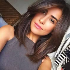 Voluminous Layers Brown Long Bob, Long Brown Bob, Current Haircuts, Long Bob Styles, Hairstyles Straight, Cute Layered Haircut Mid Length, Layered Haircut Mid Length, Framing Layers, Haircut Mid Length