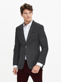 Modern Slim Charcoal Twill Blazer Formal Long Sleeve Sport Coat With Patch Pockets, Casual Fall Suits With Single Button, Casual Suits With Notch Lapel And Button Closure, Professional Fall Suits With Pockets, Fall Professional Suits With Pockets, Professional Single Breasted Sport Coat For Fall, Casual Business Suits With Button Closure, Formal Sport Coat With Patch Pockets, Casual Business Suits For Fall