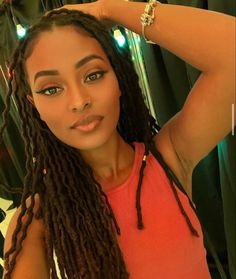 Women With Locs, Faux Locs Hairstyles, Ethnic Hairstyles, Natural Hair Beauty, Hair Crush, African Hairstyles, Love Hair