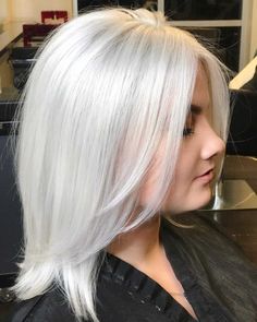 Blond Cenușiu, Icy Blonde Hair, Gorgeous Hair Color, Silver Hair Color, Silver Blonde, Winter Hair Color