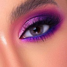 Eye Shadow Looks Colorful, Purple Galaxy Makeup, Casual Eyeshadow Looks Step By Step, Red And Purple Eyeshadow Look, Jewel Tone Eye Makeup, Types Of Eyeshadow Looks, Berry Eye Makeup, Multi Color Eyeshadow Looks, Bright Color Eyeshadow Looks