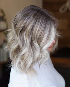 Grey Blending Balayage, Angled Hair, Grey Blending, Blonde Hair Transformations, Icy Blonde Hair, Hair Adviser, Dark Roots Blonde Hair, Ash Blonde Hair, Blonde Hair Looks