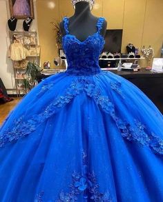 Royal Blue Princess Dress, Lavender Prom Dress Long, Royal Blue Ball Gown, Royal Blue Quinceanera Dresses, Black Quince, Royal Blue Quinceanera, Blue Princess Dress, Lavender Prom Dresses, Charro Quinceanera Dresses