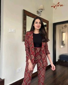 Trendy Designer Outfits, Ajrakh Coord Set, Blue Aesthetic Outfit, Co Ords Outfits Indian, Jeans Casual Outfit, Luxe Aesthetic, Co Ords Outfits, Trendy Outfits Indian