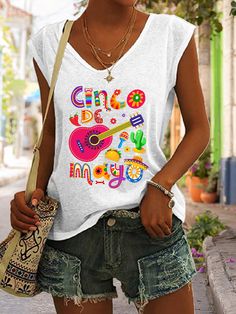 Product Name: Cinco de Mayo Casual Print Tank Top Item NO.: 2023040366SBE Weight: 0.2 kg = 0.4409 lb = 7.0548 oz Category: Clothing> Women> T-Shirts Tag: New In, Cinco de Mayo Creation Time: 2023-04-05 Description Material: Polyester Pattern Type: Print Sleeve Type: Sleeveless Style: Casual Neckline: V-neck Thickness: Moderate Occasion: Daily *The item does not include any accessories in the picture, unless stated otherwise in the product description. Size chart Size Bust Length CM INCH CM INCH Casual White Top For Cinco De Mayo, Oxford Street London, Oxford Street, Print Tank Top, Women T Shirts, Beauty Expert, Printed Sleeves, Print Tank, Printed Tank Tops