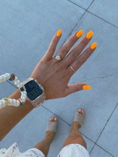 #summerinspo2023 #summerstyle #summernails #summervibes #beach #beachlife #beachwaves #lexihidalgo #nataliezacek #summerinspo Nails Summer 2023 Square, Short Summer Acrylic Nails Orange, Bright Orange Square Nails, Simple Summer Nails Short Square, Short Bright Orange Nails, Bright Orange Nails Almond, Cute Simple Summer Nails Square, Vacation Nails Punta Cana, Orange Summer Nails Square