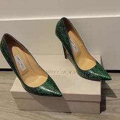 Excellent Condition Designer Shoe. Original Box Included. Green Snake Skin. True To Size. All Offers Welcome! Designer Shoe, Green Snake, Jimmy Choo Shoes, Black Green, Snake Skin, Jimmy Choo, Shoes Women Heels, Designer Shoes, Original Box