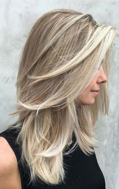 Medium Layered Hair, Layered Hairstyles, Haircut Styles, Long Layered Hair, Haircuts For Long Hair, Long Hair Cuts, Medium Length Hair Cuts, Layered Haircuts