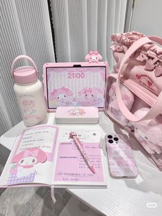 Uni Girl, Pink Girly Aesthetic, Coquette Academia, Cute Supplies, School Vision Board, Study Core, Girl Hood, Dream Desk