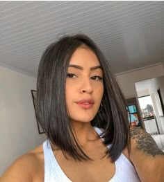 Bob Haircut With Layers, Long Bob Haircut With Layers, Dark Balayage, Angled Bobs, Undercut Long Hair, Haircut With Layers, Medium Bob Haircut