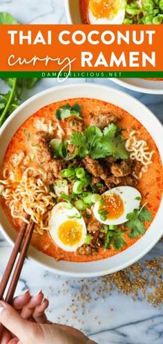 THAI CHICKEN BUDDHA BOWLS, healthy dinner recipes, easy healthy meals Chicken Buddha Bowls, Simple Peanut Sauce, Coconut Curry Ramen, Thai Red Curry Noodle Soup, Koreansk Mad, Chicken Rice Noodles, Red Curry Noodle Soup, Coconut Broth, Curry Noodle Soup