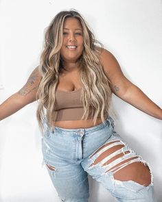 #plussize #plussizefashion #fashion #fashioninspo #styleinspo #styleoftheday #ootd #blonde #brunette #girlswithtattoos #yeg #yyc #yeglife #yyclivting #bbw #bbwbeauty #plussizebeauty #bodypositivity #bodypositive #bodypositivemovement #blueeyes Mom Outfits, These Girls, Ripped Jean, Around The World