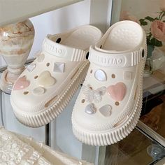 LBSFY - Women's Summer Water Diamond Love Hole Shoes Wearing Beach Shoes Outside EVA Soft Thick Sole Creative Contrast Color Baotou size: CN36-37-------The sole length is 24cm, suitable for foot length 22.5-23cm CN38-39-------The sole length is 25cm, suitable for foot length 23.5-24cm CN40-41-------The sole length is 26cm, suitable for foot length 24.5-25cm Casual Pumps, Beach Garden, Modern Sandals, Summer Water, Summer Slippers, Spring Women, Fabulous Shoes, Leather Shoes Men, Pink Shoes