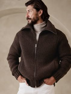 Italian Men Winter Style, Italian Style Men Winter, Wool Sweater Men Outfit, Zip Up Sweater Outfit Men, Knitted Sweaters Outfit Men, Outfit With Turtleneck, Sweater Outfits Men, Mens Winter Fashion Outfits, Mens Smart Casual Outfits