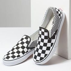 Vans Shoes Fashion, Checkered Shoes, Mens Vans Shoes, Shoes Wallpaper, Expensive Shoes, Wedding Shoes Flats, Fresh Shoes