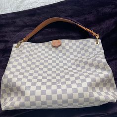 Lightly Used Louis Vuitton Graceful. Some Wear But Otherwise I’m Perfect Condition. Louis Vuitton Graceful, Used Louis Vuitton, Bags Louis Vuitton, Louis Vuitton Bags, Vuitton Handbags, Louis Vuitton Handbags, Louis Vuitton Damier, Louis Vuitton Bag, Color White