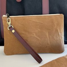 Brown Leather Wristlet With Removable Pouch, Brown Wristlet With Removable Pouch, Leather Wristlet With Removable Pouch For On-the-go, Brown Wallet With Zipper Pouch For On-the-go, On-the-go Wristlet Clutch With Zipper, Green Clutches, Wristlet Purse, Canvas Pouch, Leather Wristlet