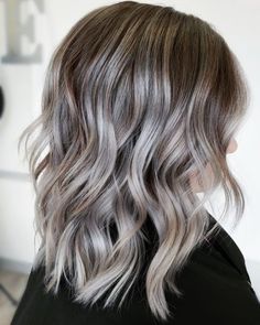 13 Incredible Balayage Dark Brown Hair Colors to Steal Balayage Dark Brown Hair, Ash Brown Hair With Highlights, Balayage Dark Brown, Silver Balayage, Balayage Dark, Dark Brown Hair Balayage, Natural Dark Hair, Dark Brown Balayage, Balayage Blond