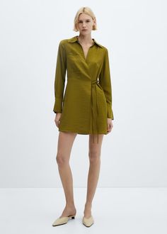 Bow wrap dress Short Design, Designer Shorts, Cashmere Coat, Mini Wrap Dress, Tulum, Fitted Dress, Wrap Style, Emporio Armani, Moschino