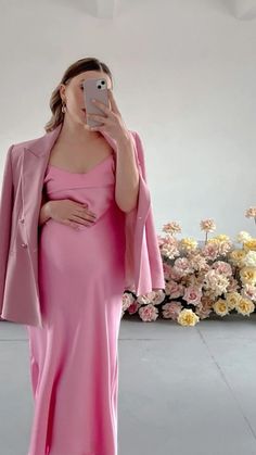 Pregnancy Party Dress, Pink Pregnant, Vestidos Para Baby Shower, Pregnant Party Dress, Cute Maternity Dresses, Pregnancy Belly Photos, Recurring Dreams, Clothes For Pregnant Women, Pretty Pregnant