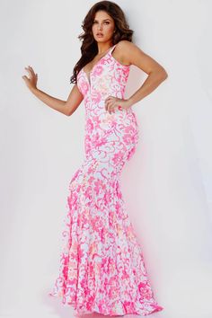 Bloom with loveliness in this detailed creation from Jovani 08257. The fitted bodice offers a sleeveless and plunging sweetheart neckline adorned with sheer inset detail at the bust supported by wide straps that leads to the scoop open back. This gown reveals a mermaid silhouette lavishly studded with floral sequin embellishment throughout, finished with a sweep train. This Jovani masterpiece will let you celebrate that divine feminine beauty! Models are wearing Ivory/Purple, Ivory/Emerald and I Prom Dress Pattern, Fitted Prom Dresses, Mermaid Evening Gown, Sequin Prom Dress, Jovani Dresses, Unique Prom Dresses, Dress Guide, Pageant Gowns, Evening Dresses For Weddings