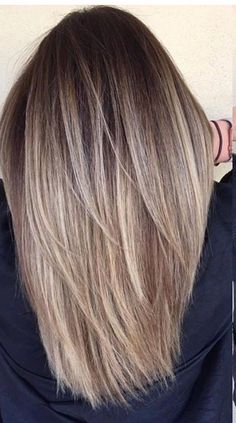 Balayage Straight, Balayage Hair Color Ideas, Rambut Brunette, Balayage Hair Color, Short Ombre Hair, Blond Balayage, Latest Hair Color, Blonde Short, Balayage Blonde