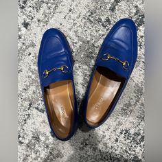 In Good Condition Unique Color Goes With Everything Gucci Blue Formal Loafers, Designer Blue Calf Leather Loafers, Designer Blue Loafers For Work, Gucci Horsebit Loafer, Gucci Horsebit Loafers, Shoes Gucci, Gucci Horsebit, Gucci Shoes, Woman Colour