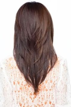 V Shaped Haircut, V Shape Cut, Haircuts For Long Hair With Layers, Haircut For Thick Hair, Haircuts For Long Hair, Hairstyles For Round Faces, Medium Hair Cuts, Hair Repair