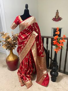 Exclusive bridal collection  Banarasi handwoven Pure katan  pure Katan silk handloom Weving meenakari jaal double Weving  Banarasi ssree Katan by katan silk 💯 pure metrial   Blouse is made with maggam work fits to 32 to 46 Shippinng free Book fast we customized blouse with pretty work and hangings and saree is done  fall and pico   ! Blouse embroidery also be done! saree is with Rich Pallu best quality assured ❤️ Wedding Reception Saree, Reception Saree, Organza Blouse, Blouse Embroidery, Maggam Work Blouses, Maggam Work Blouse, Katan Silk, Work Fits, Maggam Work