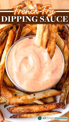 A bowl of creamy French fry dipping sauce surrounded by crispy golden fries, showcasing a sweet, tangy, and slightly spicy condiment perfect for fries, burgers, and sandwiches. Fried Pickles Dipping Sauce Recipe, French Fry Aioli, Homemade Dipping Sauces, Delicious Sauce Recipes, French Fries Toppings Ideas, French Fry Dip, Fried Pickles Dipping Sauce, French Fries Dipping Sauce, Fried Pickle Dipping Sauce