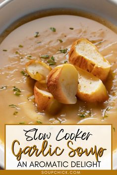 Immune-Boosting Garlic Soup Recipe Garlic Broth Soup, Soup Recipes Beef, Broth Chicken Soup, Stew Recipe Slow Cooker, Chicken Soup Easy, Roasted Garlic Soup, Garlic Soup Recipe, Garlic Broth, Homemade Soup Recipes