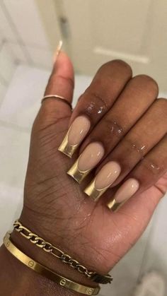 Get ready to elevate your nail game with our collection of 51+ gold nail designs that will make you feel like royalty. From subtle accents to full-on golden glam, our curated selection of gold nail ideas will take your nails from basic to boujee... Gold Acrylic Nails, Gold Nail, French Tip Acrylic Nails, Square Acrylic Nails, Prom Nails, Fire Nails, Pretty Acrylic Nails, French Tip Nails, Chrome Nails