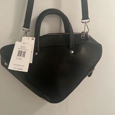 Brand New ! Steve Madden Cross Body Bag -Black Trendy Black Business Satchel, Black Handheld Satchel For Business, Modern Black Shoulder Bag With Zipper, Modern Black Shoulder Bag With Zipper Closure, Black Handheld Satchel With Zipper Closure, Black Office Satchel With Zipper Closure, Black Shoulder Bag With Zipper For Shopping, Black Shoulder Bag With Zipper Closure For Shopping, Modern Black Handheld Satchel