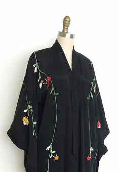 Vintage 1930s Robe Fully Embroidered Scenic Floral Rayon - Etsy Vintage Kimono With Floral Embroidery, Black Floral Embroidered Kimono, Black Kimono With Floral Embroidery, Vintage Black Kimono For Spring, Ruby Mae, Rose Vintage, Long Kimono, Vintage Kimono, Vintage Shops