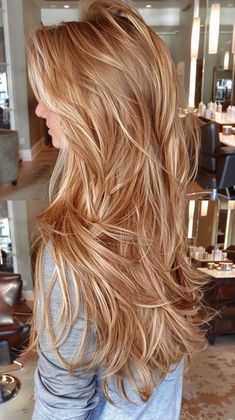 Honey Blonde With Strawberry Highlights, Honey Copper Highlights, Pumpkin Spice Blonde Hair, Light Red Hair With Blonde Highlights Copper Dark Brown, Honey Red Hair Color Strawberry Blonde, Light Golden Copper Hair, Strawberry Blonde Highlights In Brown Hair, Brown Hair Ginger Highlights