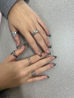 Nails And Rings, Grunge Nails, Pretty Gel Nails, Nail Ring, Soft Nails, Minimalist Nails, Dream Nails, Funky Nails, Pretty Acrylic Nails