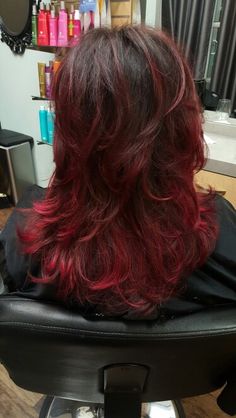 Dark Red Haircut, Brown With Red Tips Hair, Faded Dark Red Hair, Dark Brown Hair With Red Chunky Highlights, Dark Red Fade Hair, Red Hair With Lighter Red Highlights, Hair Dye For Brown Hair Ideas, Layered Hair Red Highlights, Dyed Red Hair Highlights