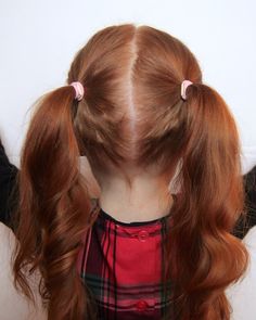 Double Pigtails, Pigtails Hairstyles, Pigtails Hair, Paris Film, High Pigtails, Valentines Hairstyles, Tail Hairstyle