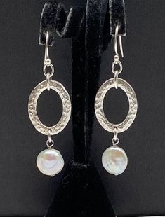 Beautiful Vintage Hammered 925 Sterling Silver & Pearl Dangle Earrings pre/owned condition measures approximately 2" Pearl Dangle Earrings, Hammered Sterling Silver, Jewelry Design Earrings, Design Earrings, Pearl Earrings Dangle, Etsy Earrings Dangle, Silver Pearls, Sterling Silber, Jewelry Earrings Dangle